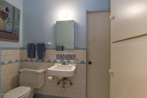 251 E Medlock Dr, Phoenix, AZ 85012 photo 13