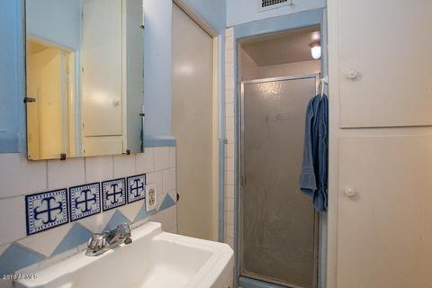 251 E Medlock Dr, Phoenix, AZ 85012 photo 10