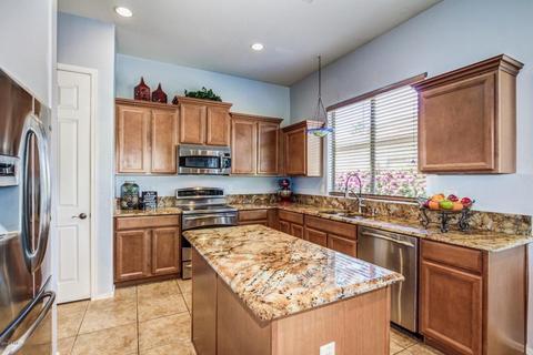 2966 S Colonial St, Gilbert, AZ 85295 photo 13