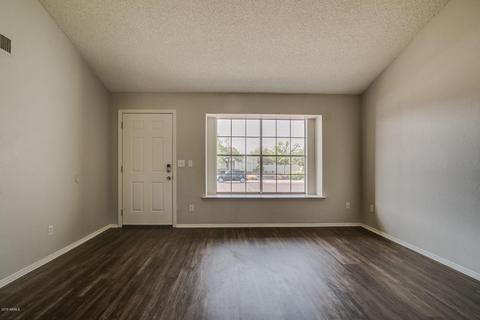 1302 E Divot Dr, Tempe, AZ 85283 photo 4