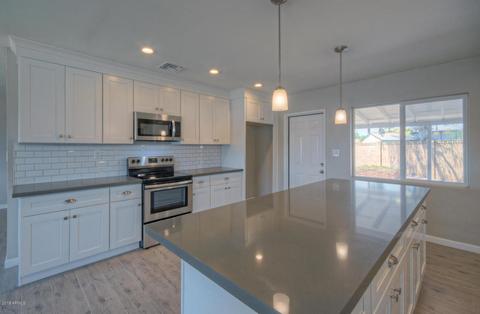 4420 N 19th Dr, Phoenix, AZ 85015 photo 2