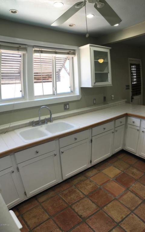 2042 E Oak St, Phoenix, AZ 85006 photo 17