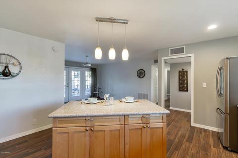 40 E Royal Palm Rd, Phoenix, AZ 85020 photo 4