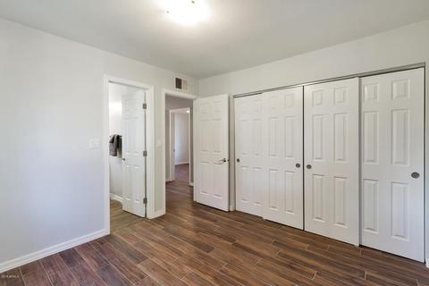 40 E Royal Palm Rd, Phoenix, AZ 85020 photo 17