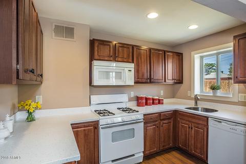 1704 E Mitchell Dr, Phoenix, AZ 85016 photo 8