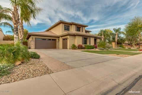 1266 E Canary Dr, Gilbert, AZ 85297 photo 2