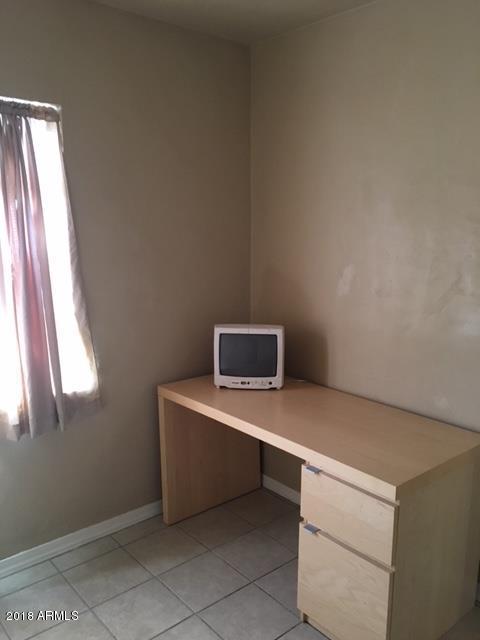 134 N May --, Mesa, AZ 85201 photo 5