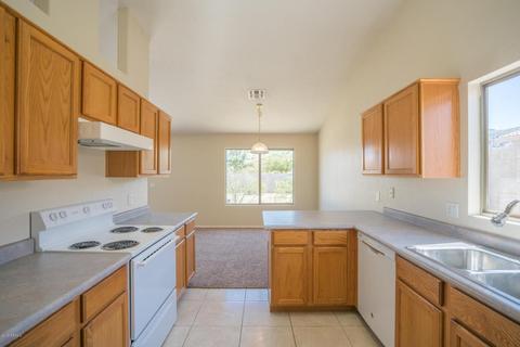 8417 S 20th St, Phoenix, AZ 85042 photo 2