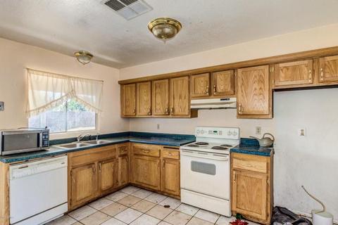 2545 E Intrepid Ave, Mesa, AZ 85204 photo 7