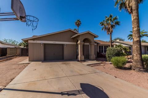 2545 E Intrepid Ave, Mesa, AZ 85204 photo 1