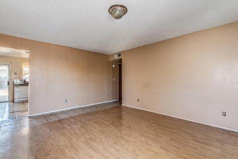 2545 E Intrepid Ave, Mesa, AZ 85204 photo 4