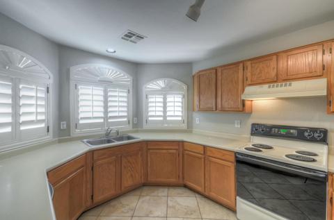 2062 S Augustine Cir, Mesa, AZ 85209 photo 7