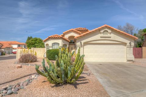 2062 S Augustine Cir, Mesa, AZ 85209 photo 1