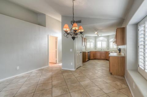2062 S Augustine Cir, Mesa, AZ 85209 photo 8