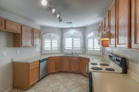 2062 S Augustine Cir, Mesa, AZ 85209 photo 6