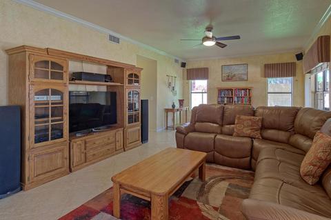 4116 E Robin Ln, Phoenix, AZ 85050 photo 17