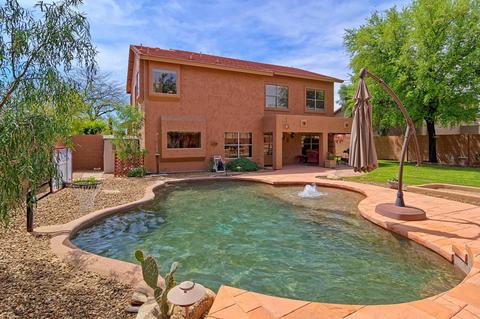 4116 E Robin Ln, Phoenix, AZ 85050 photo 4