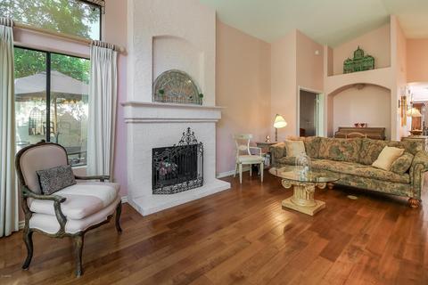 341 E Stonebridge Dr, Gilbert, AZ 85234 photo 4
