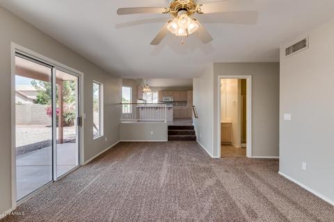 1452 S Vine St, Gilbert, AZ 85233 photo 3