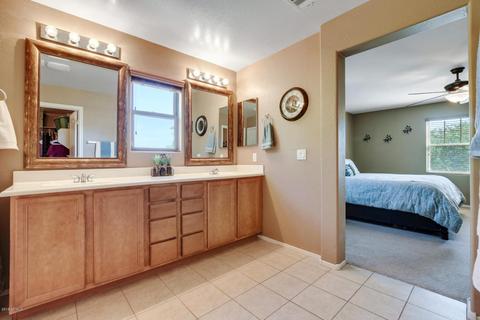 2620 E Megan St, Gilbert, AZ 85295 photo 3