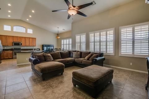 624 E Hampton Ct, Gilbert, AZ 85295 photo 7