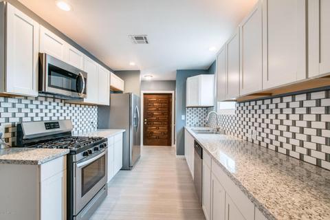 1335 E Clarendon Ave, Phoenix, AZ 85014 photo 10