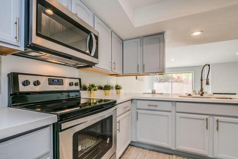 913 E Lamplighter Ln, Tempe, AZ 85283 photo 3