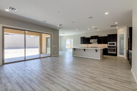 1421 E Beth Dr, Phoenix, AZ 85042 photo 5