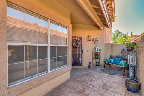 638 S Surfside Dr, Gilbert, AZ 85233 photo 3