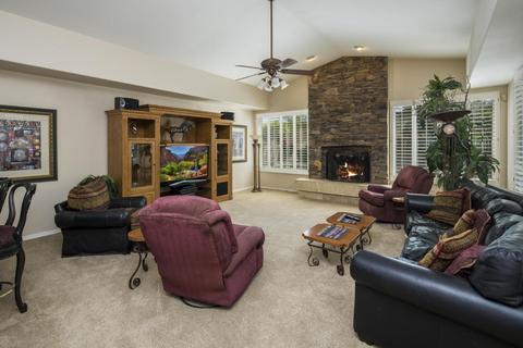 4651 E Caron St, Phoenix, AZ 85028 photo 12
