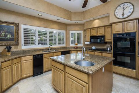 4651 E Caron St, Phoenix, AZ 85028 photo 10
