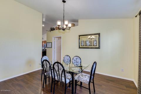 2262 E Brooks Ct, Gilbert, AZ 85296 photo 4