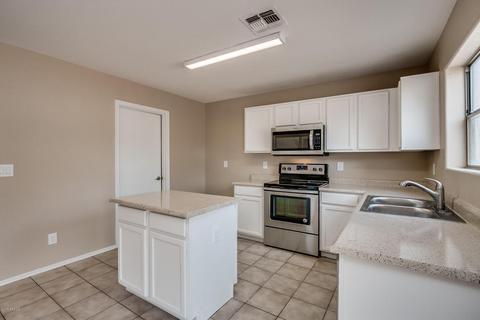 3205 S 66th Ave, Phoenix, AZ 85043 photo 6