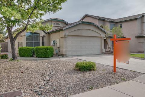 2207 E Arabian Dr, Gilbert, AZ 85296 photo 1
