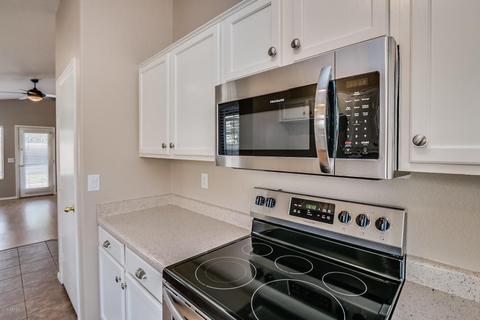 2207 E Arabian Dr, Gilbert, AZ 85296 photo 8
