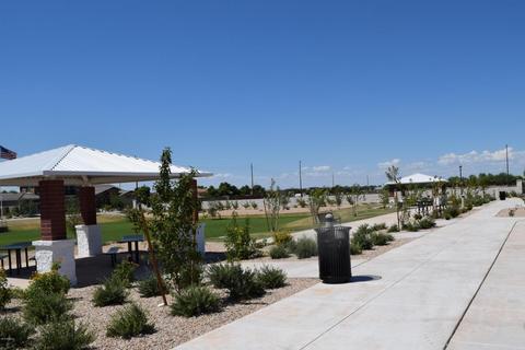 955 E Knightsbridge Way, Gilbert, AZ 85297 photo 9