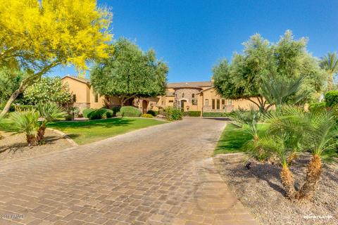 6897 S Star Dr, Gilbert, AZ 85298 photo 3