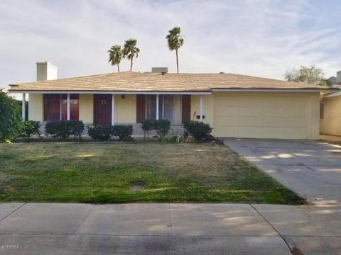 2337 E Shaw Butte Dr, Phoenix, AZ 85028 photo 1