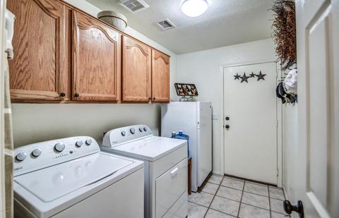 4241 E Desert Ln, Gilbert, AZ 85234 photo 35