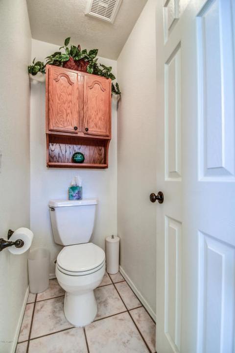 4241 E Desert Ln, Gilbert, AZ 85234 photo 23
