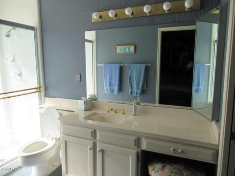 109 Echo Ln, Phoenix, AZ 85020 photo 17