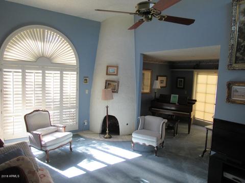109 Echo Ln, Phoenix, AZ 85020 photo 11