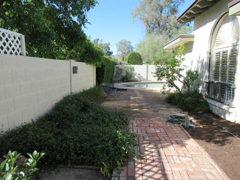 109 Echo Ln, Phoenix, AZ 85020 photo 28