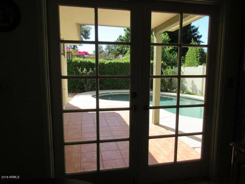109 Echo Ln, Phoenix, AZ 85020 photo 7
