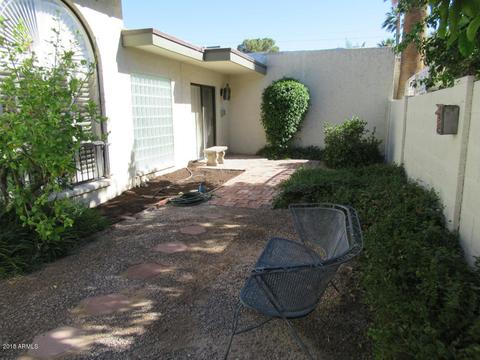 109 Echo Ln, Phoenix, AZ 85020 photo 30
