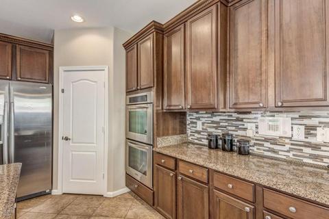 2033 W Caleb Rd, Phoenix, AZ 85085 photo 12
