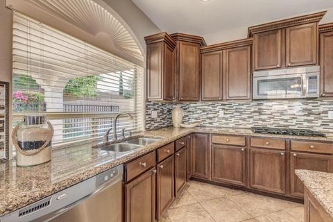 2033 W Caleb Rd, Phoenix, AZ 85085 photo 13