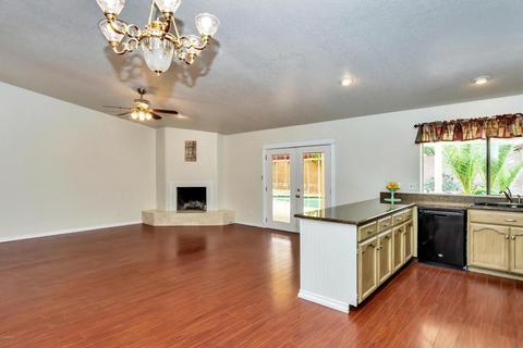 209 E Paradise Ln, Phoenix, AZ 85022 photo 11