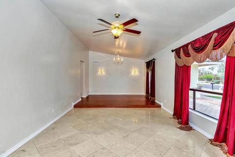 209 E Paradise Ln, Phoenix, AZ 85022 photo 5