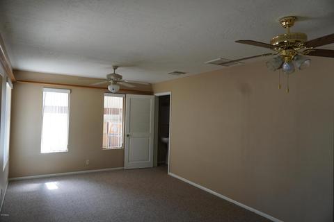 1861 E Concorda Dr, Tempe, AZ 85282 photo 3